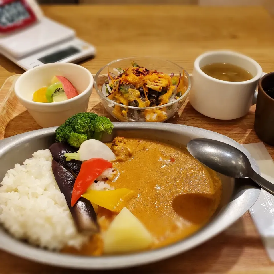 有楽町　タニタ食堂😊|みるくここあさん