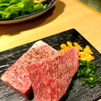 Snapdishの料理写真:静岡そだち サーロインステーキ🥩🤩|ぽっちゃんさん