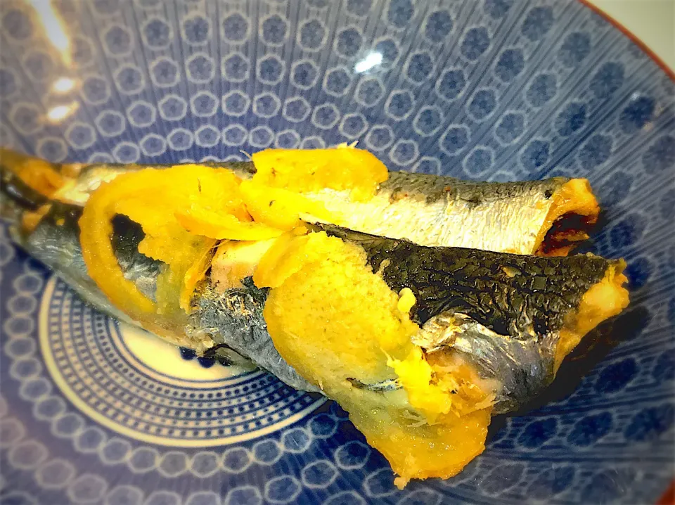 Snapdishの料理写真:【これうまつゆ】めっちゃオススメ🐟鰯の煮付け👍🏻✨|ちまさん