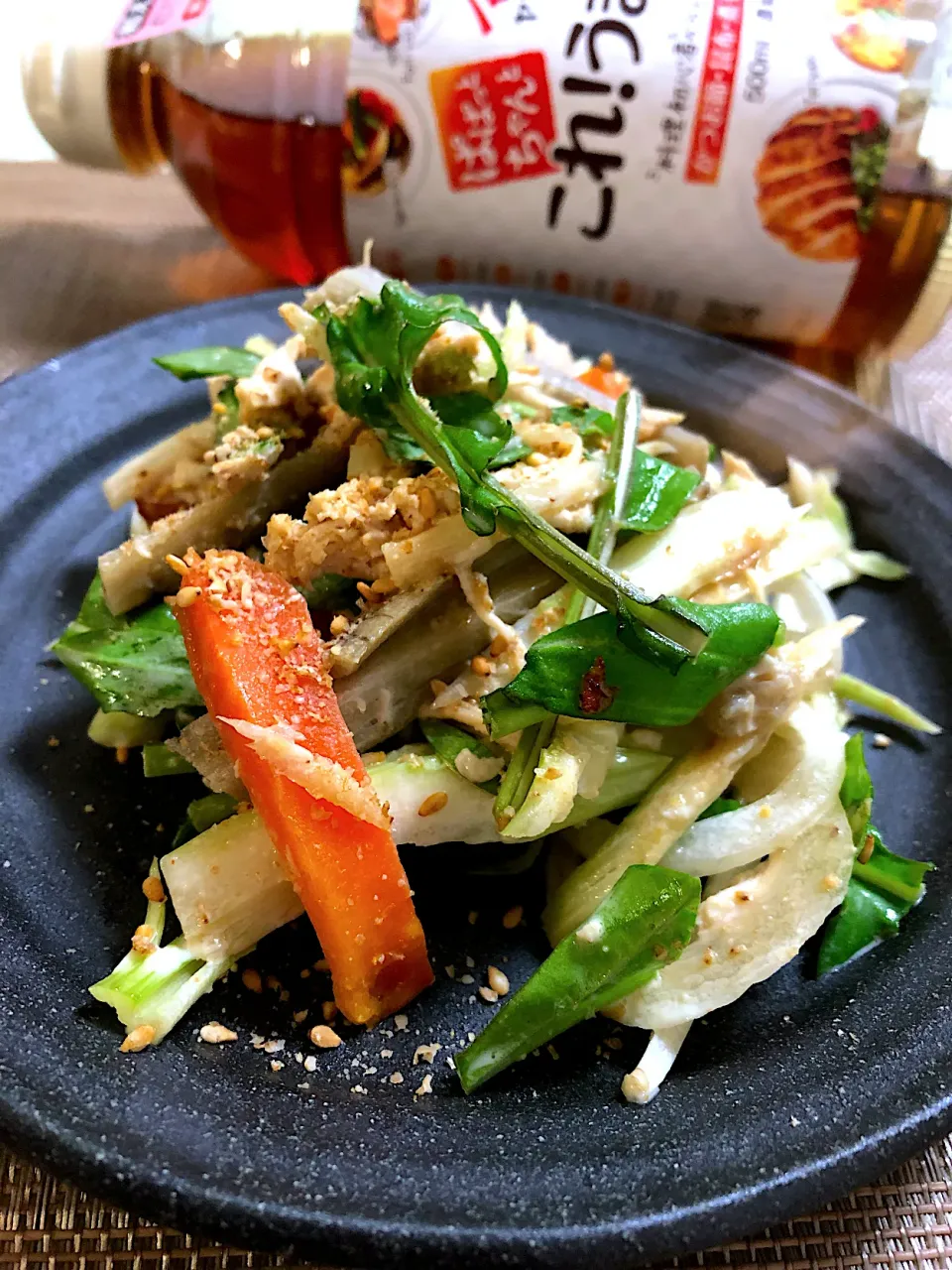 香味野菜のこれうま！胡麻マヨサラダ🥗|ぽっちさん