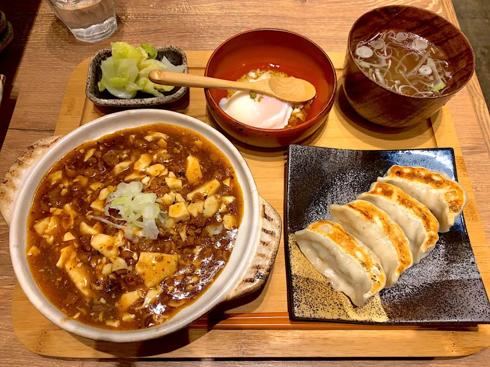 餃子付き麻婆定食|chan mitsuさん