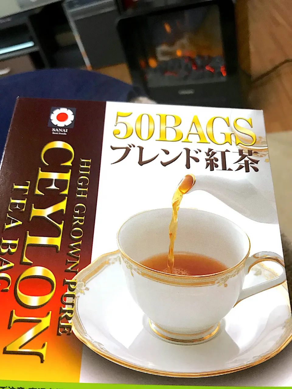 ５０パック入り紅茶箱　にゃんと１００円|シュトママさん