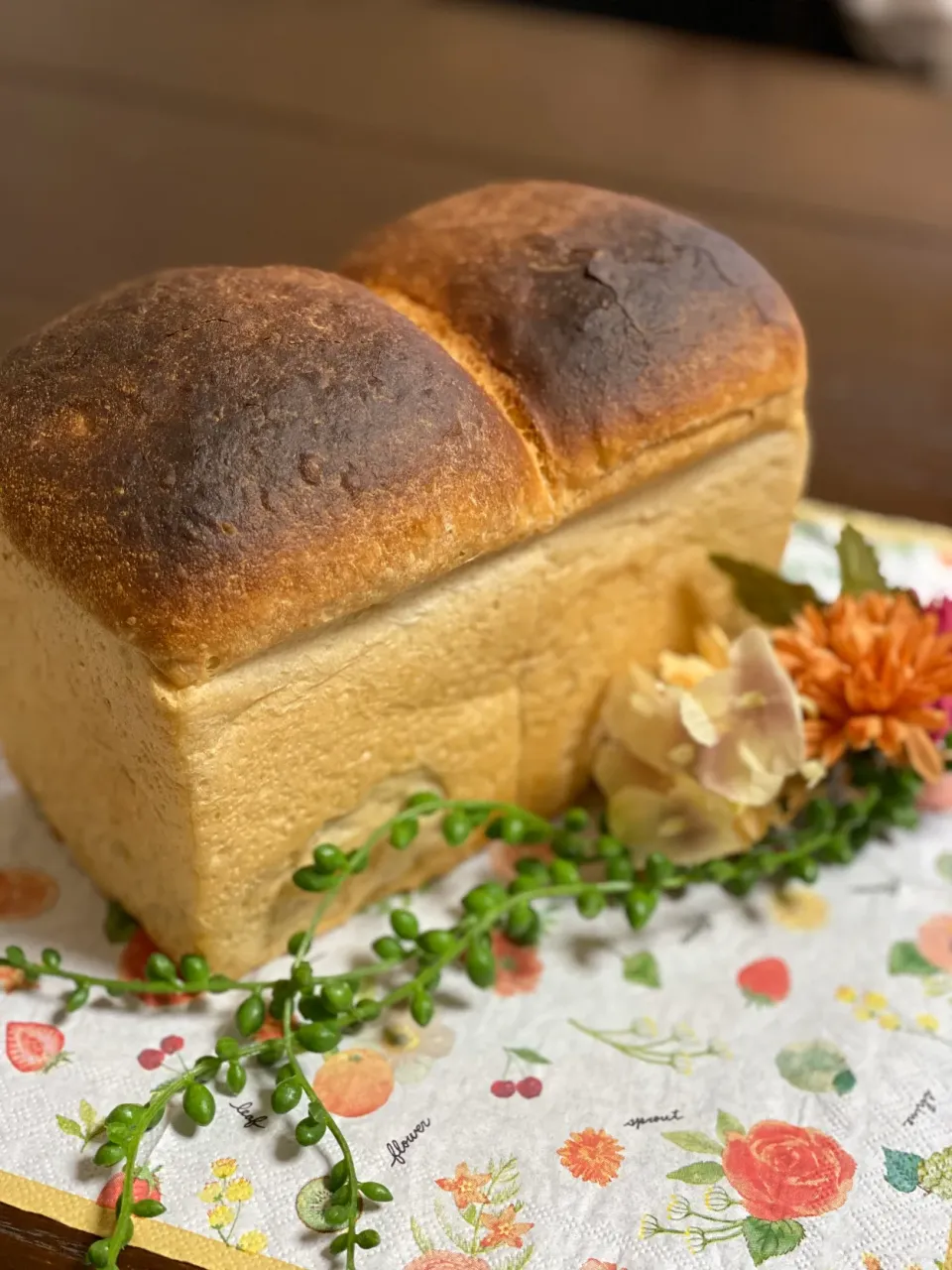 Keitoさんの料理 フランス食パン 

スクエア塩バターフランス|TOMOさん