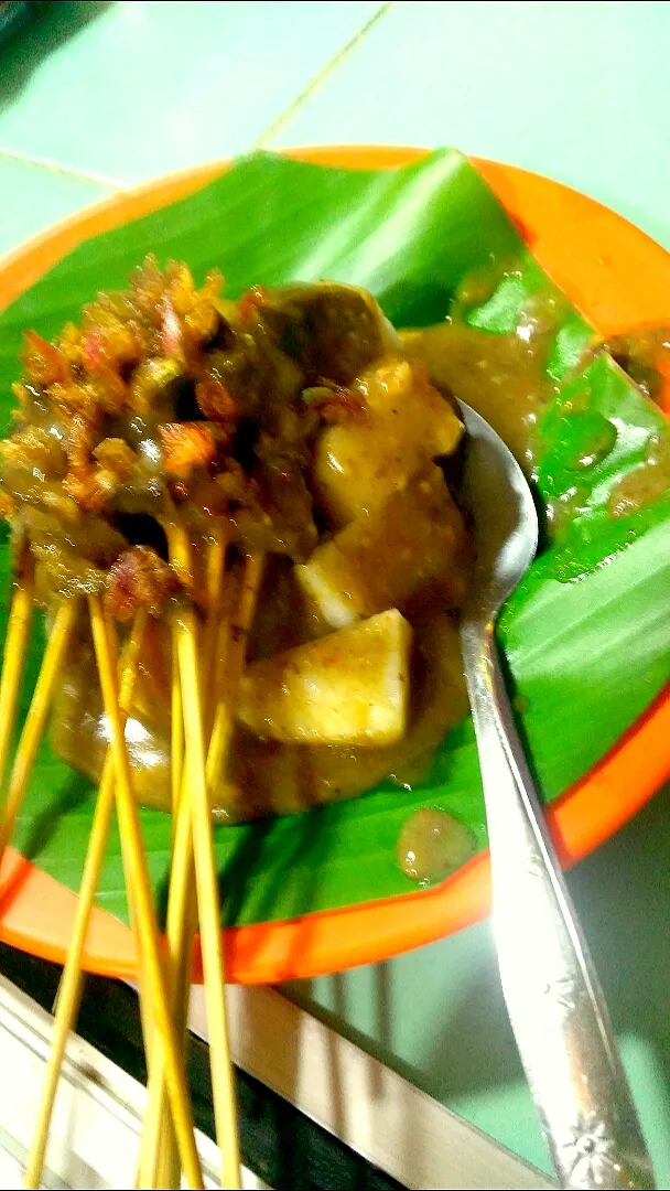 Snapdishの料理写真:Sate Padang Ajo Buyuang|ayank Lengokさん