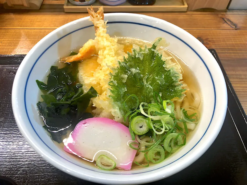 Snapdishの料理写真:えび天うどん|T. Wonderさん