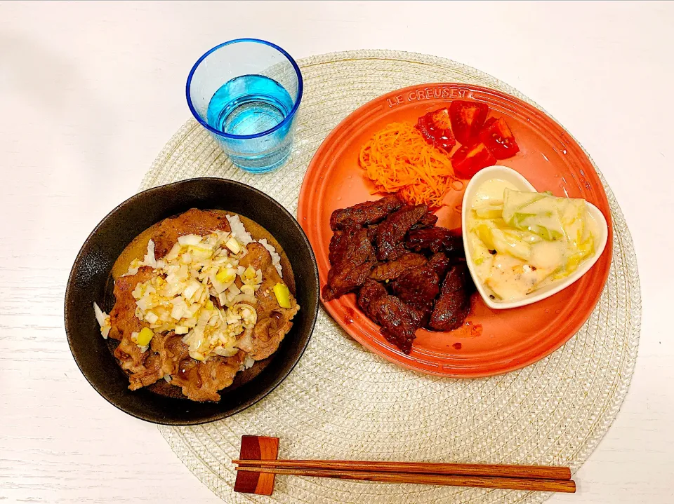 Snapdishの料理写真:ねぎ塩牛タン丼|まりんさん