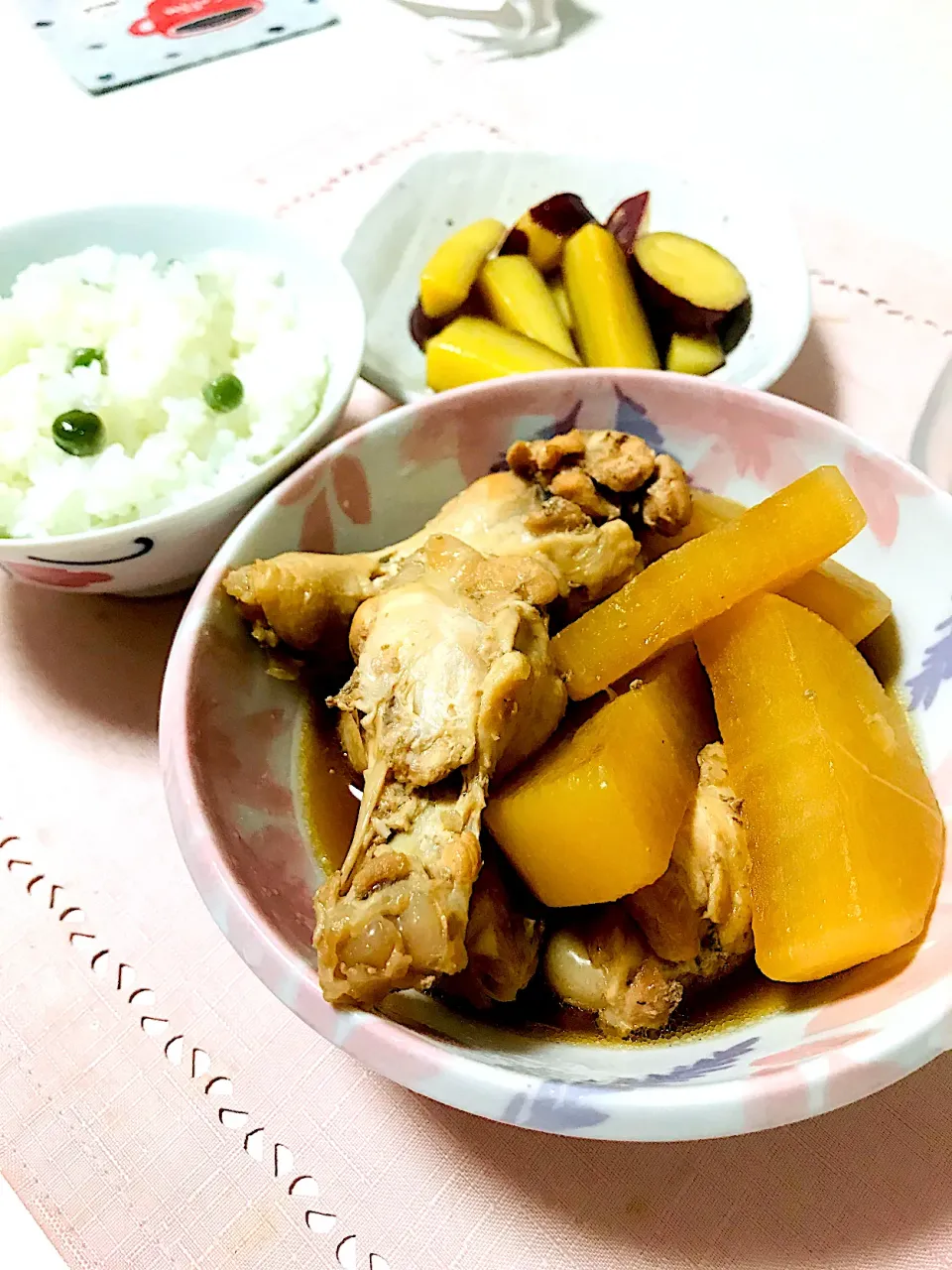 手羽元うま煮、豆ごはん、さつま芋レモン煮|ゆきさん