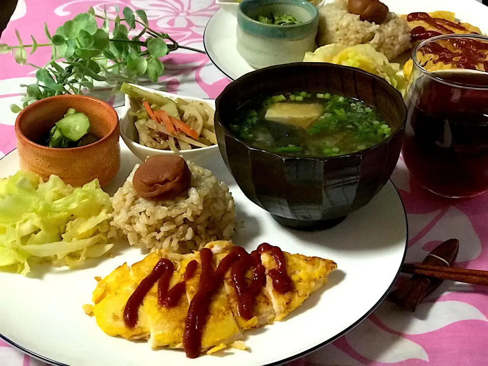 Snapdishの料理写真:ササミチーズチキンピカタ定食😋|noeさん