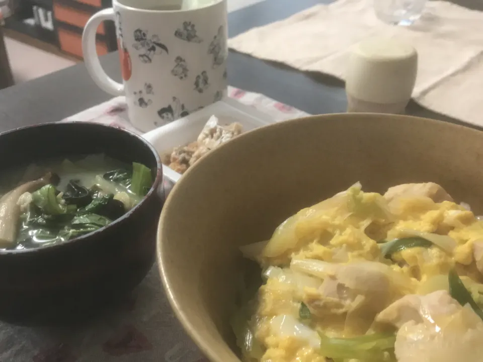 親子丼で昼ごはん。|Hideさん