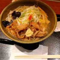 ラゾーナ川崎 フードコート みその
塩ラーメン|しーなさん