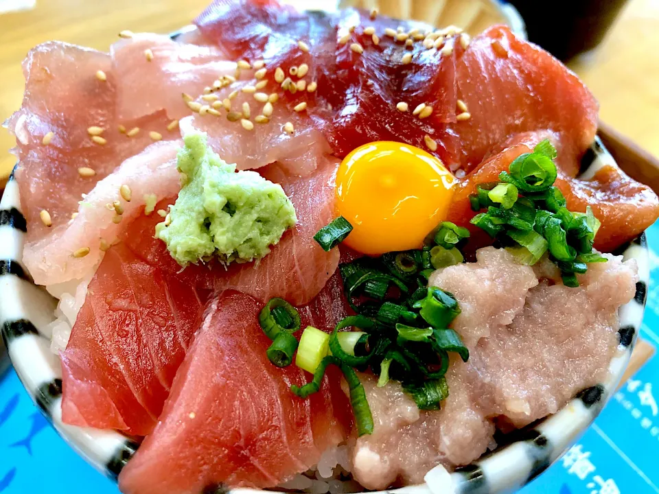 まぐろのトロ丼ぶり|ゆうじ.さん