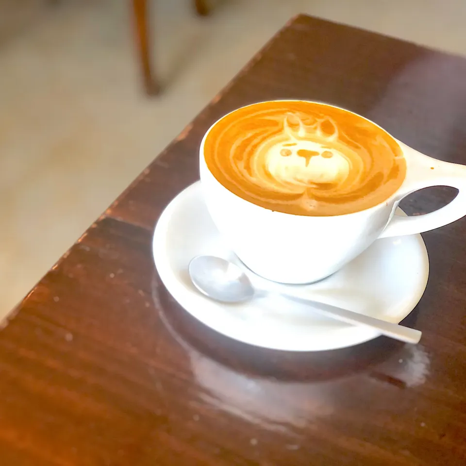 Snapdishの料理写真:Oat latte☕️|Makigelinaさん