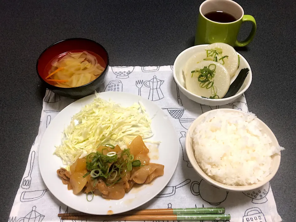 ふろふき大根、大根と豚バラみそバター煮|鍋敷さん