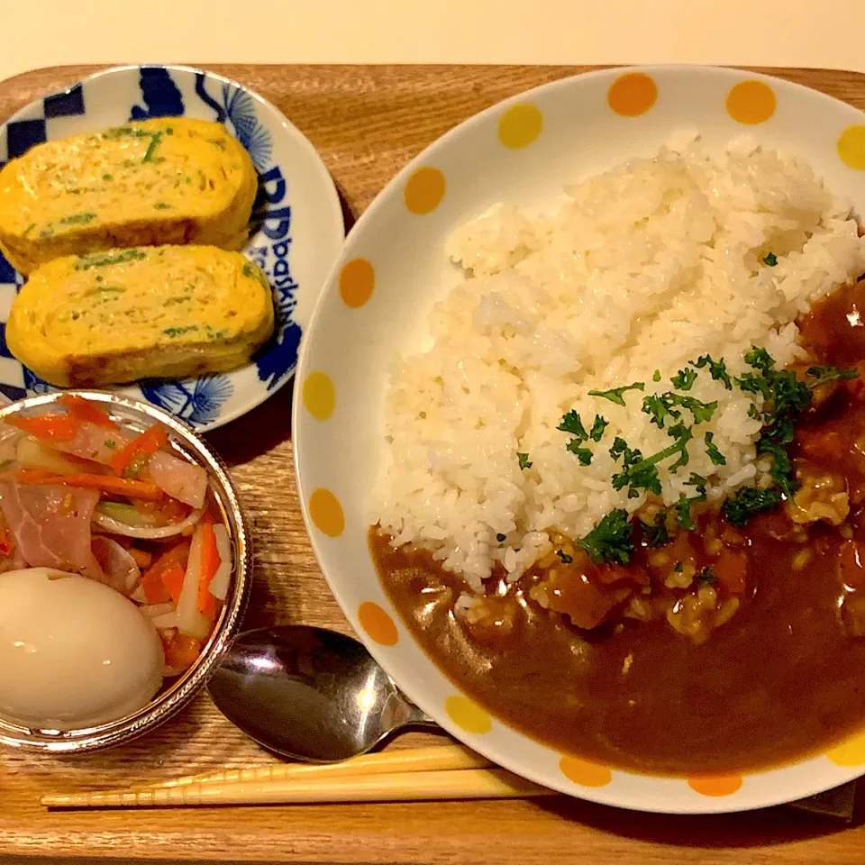 カレーライス定食(◍•ڡ•◍)❤|いつみさん