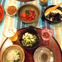 Snapdishの料理写真:今日の夜ごはん
#マグロの漬け
#水菜とお揚げの炊いたん
#小松菜とちりめんじゃこの和えもの
長芋とろろ|ひろみさん