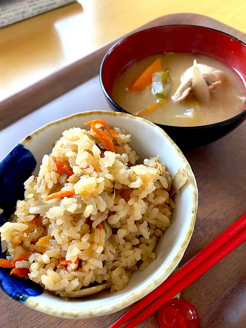 ごぼうの炊き込みご飯&豚汁|tomoさん