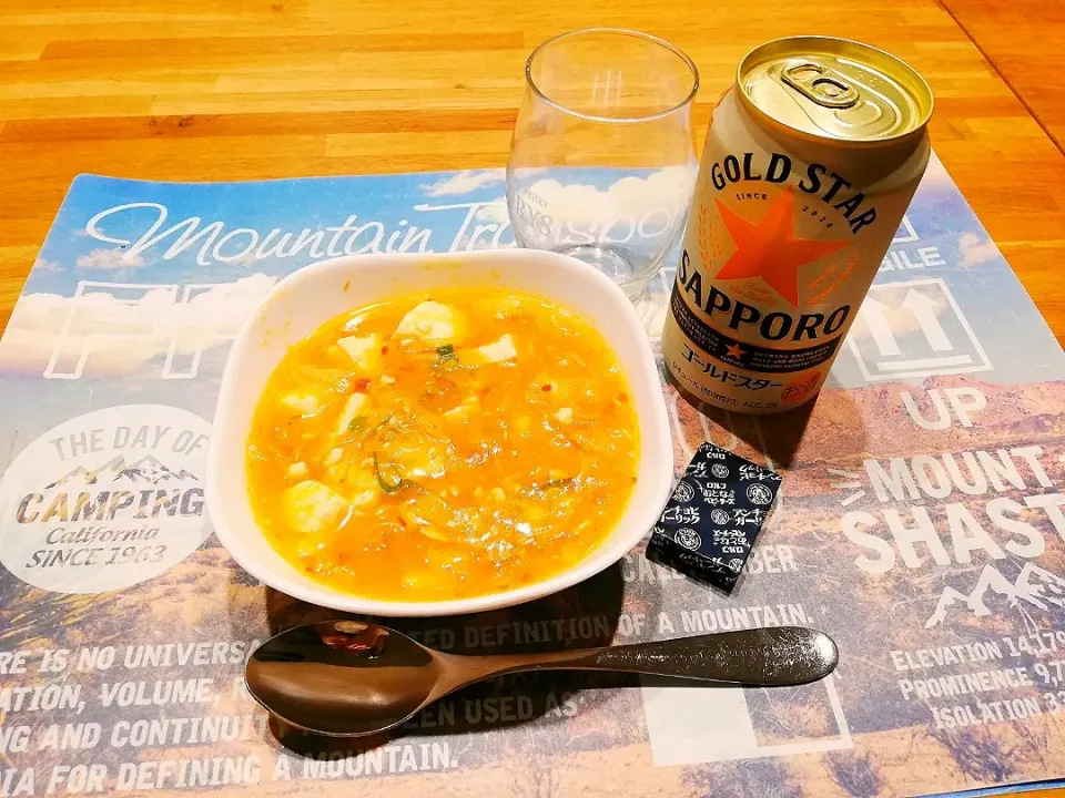 Snapdishの料理写真:家飲み麻婆豆腐とベビーチーズ|puniさん