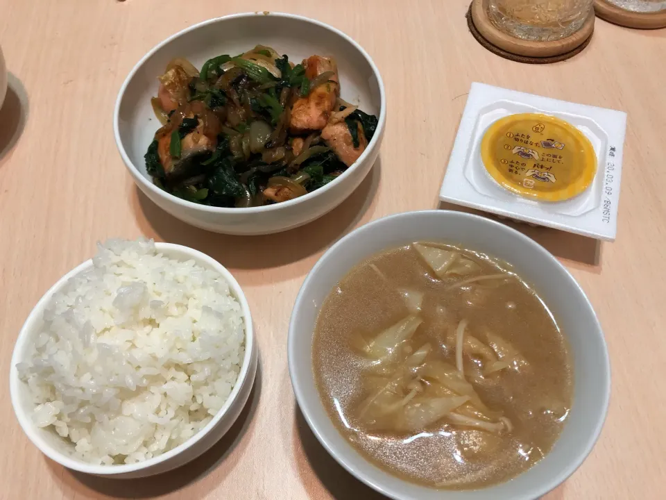 Snapdishの料理写真:鮭おいしい|あにょんさん