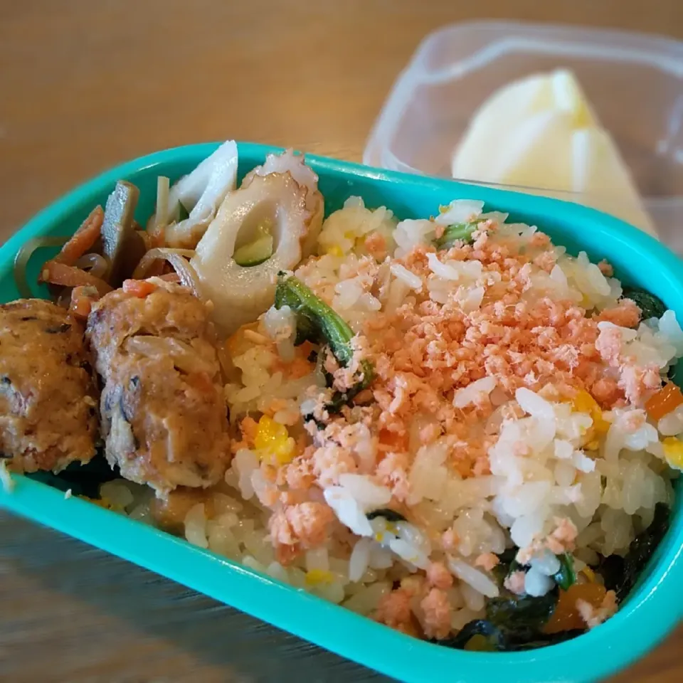 学童弁当|まきごろうさん