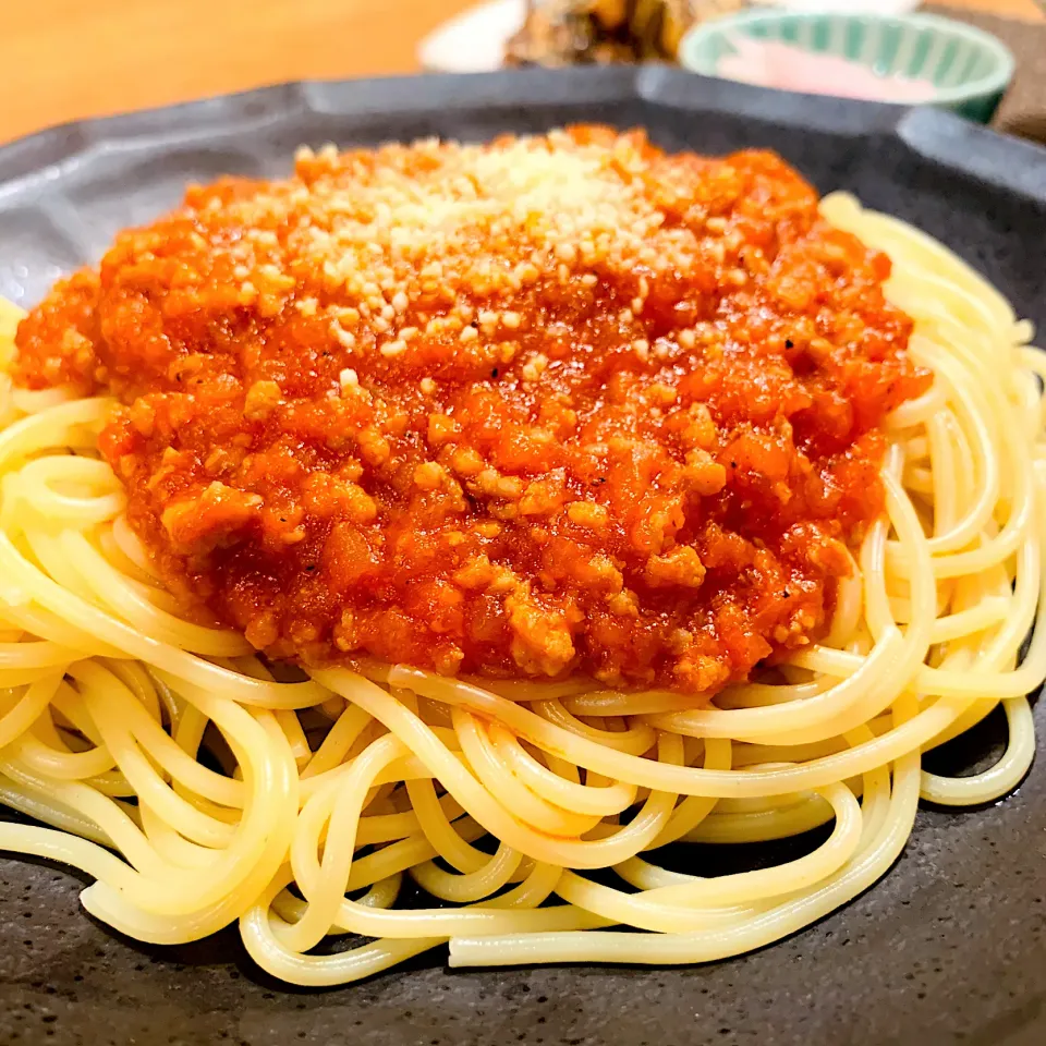 Snapdishの料理写真:ミートソースパスタ🍝|いちごさん