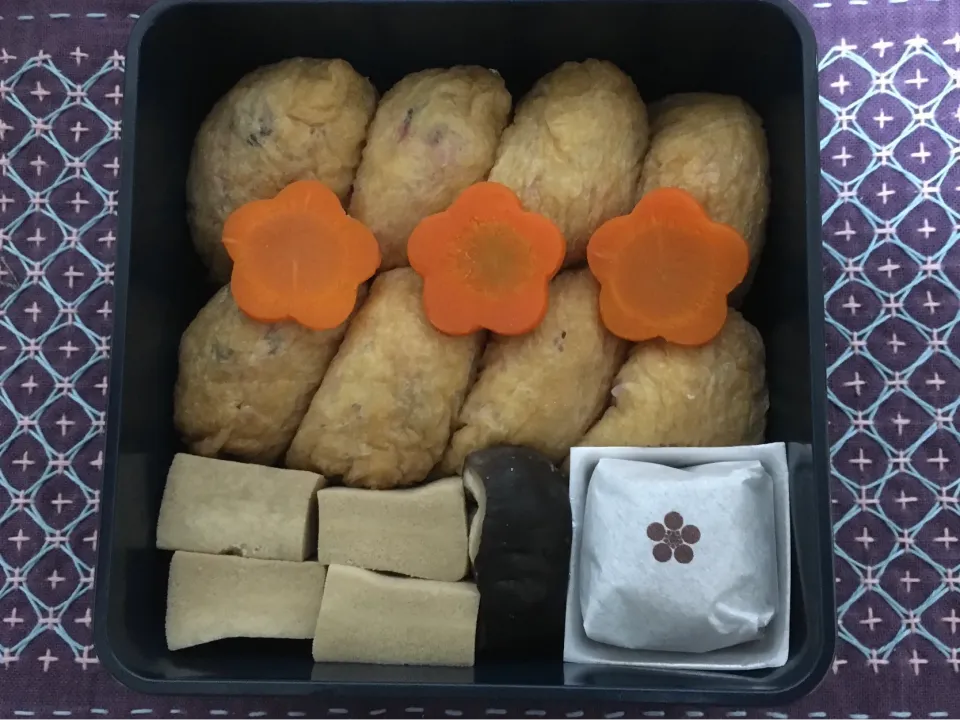 みにいなり寿司弁当|*なおみん*さん