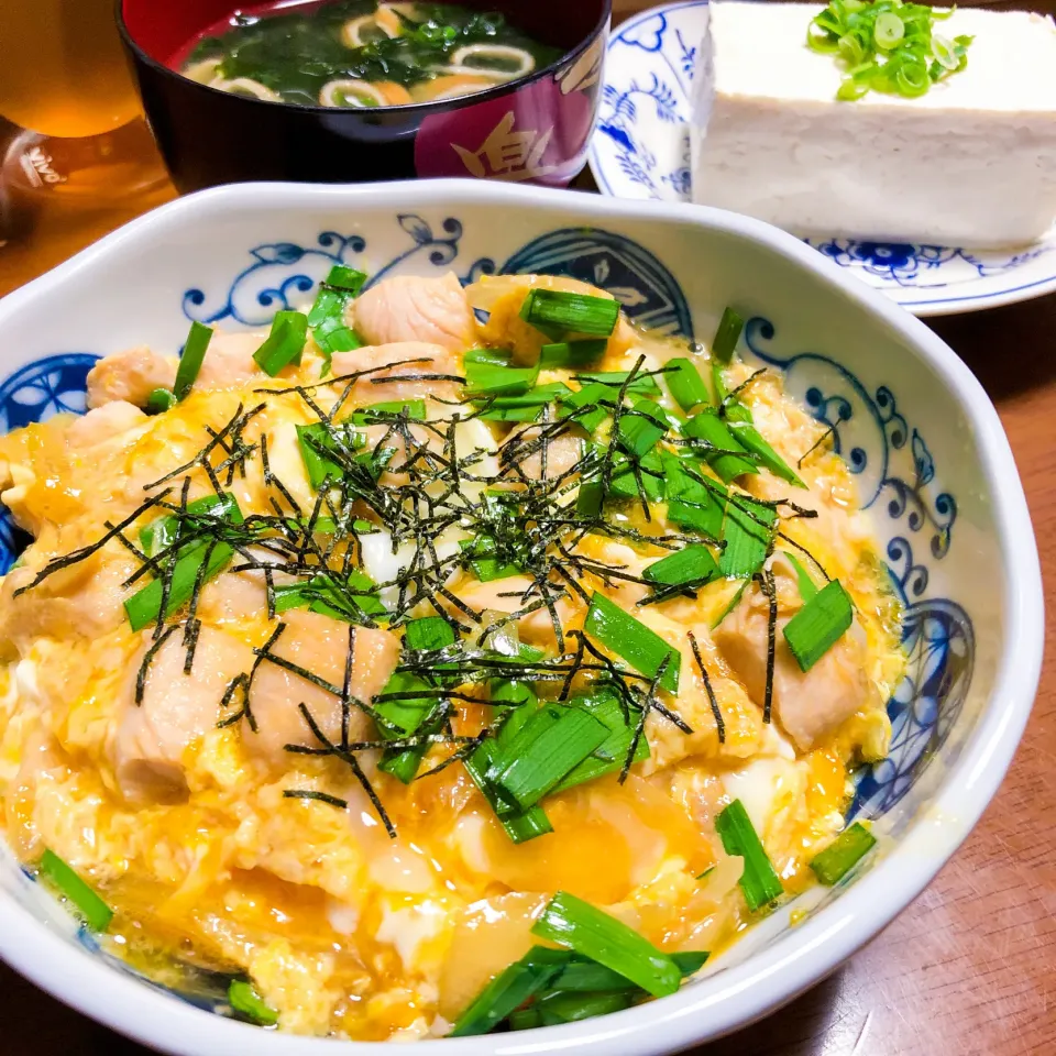 【ニラ玉親子丼♪】|ristorante_sallyさん