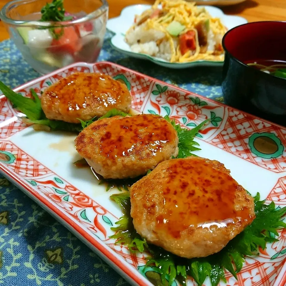 しゃなママさんの料理 ふわんふわんでヘルシ～美味しい～♪豆腐たっぷり鶏つくね♪|とまと🍅さん