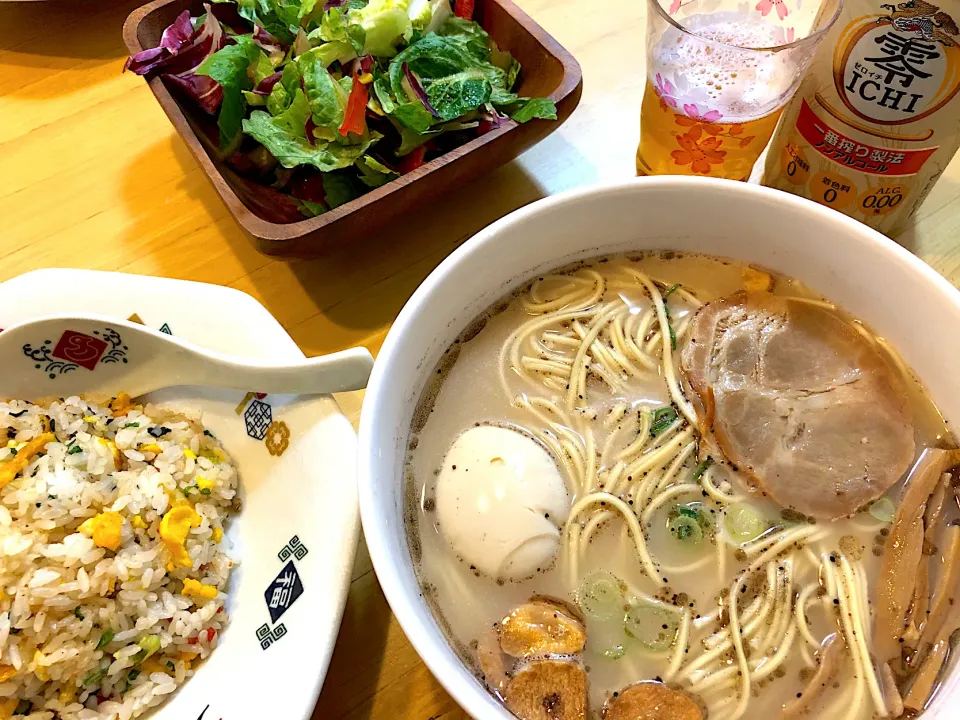 Snapdishの料理写真:ラーメンと炒飯の宴|こぐまさん