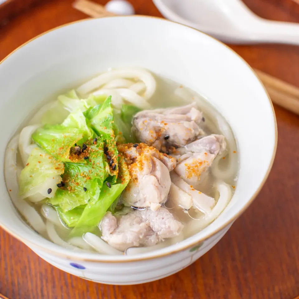 液体塩こうじで♪春キャベツの鶏塩うどん♪﻿|ハナマルキさん