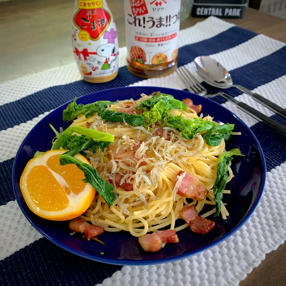 Snapdishの料理写真:うどんだらさんの料理 春のごま油パスタ。|カオサンさん