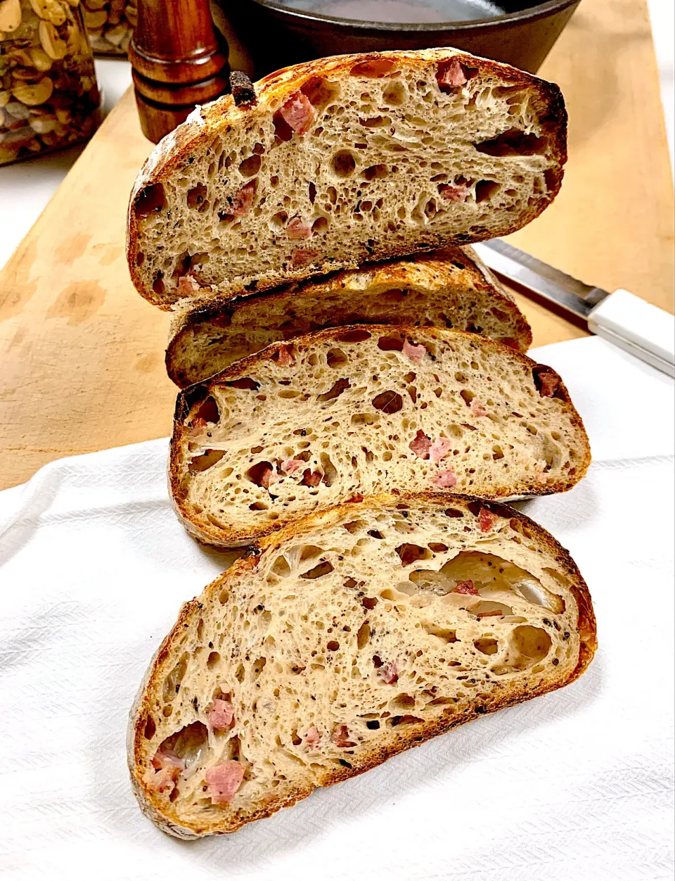 Salsiccia + Grape Mustard Sourdough|gonbenさん