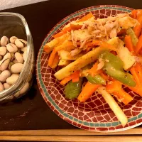 celori,carrot,apple tuna salad|AKO magicalさん