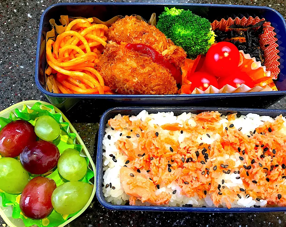 コロッケ弁当🍴|Flowerさん