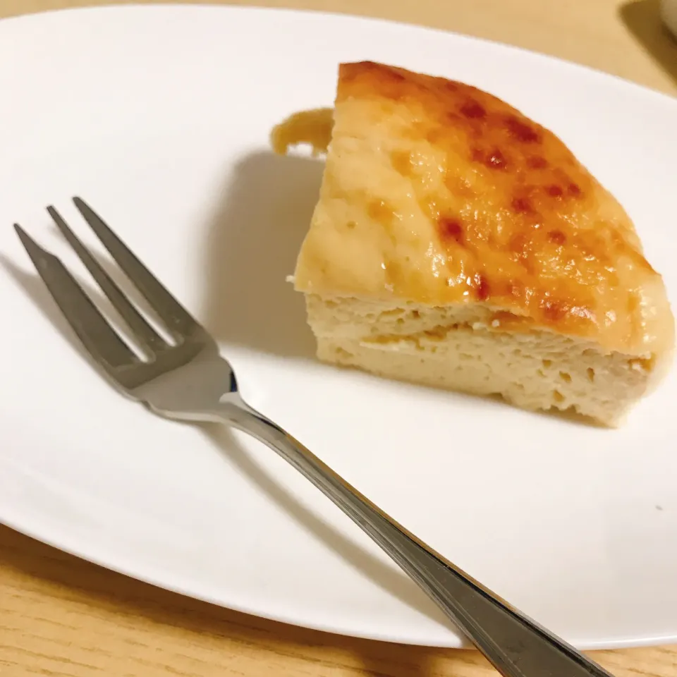 Snapdishの料理写真:豆乳グルトでヨーグルトチーズケーキ|Kさん