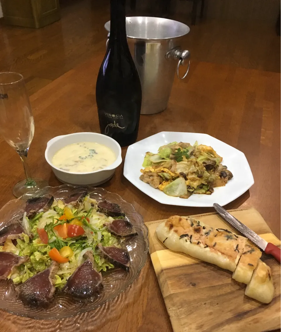 Snapdishの料理写真:スパークリングワインと.....🥂|sakuramochiさん