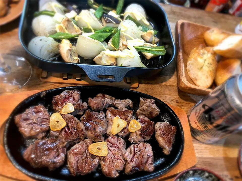 今夜は牛ヒレ肉ステーキ&野菜のグリルで飲む|じゅんさんさん