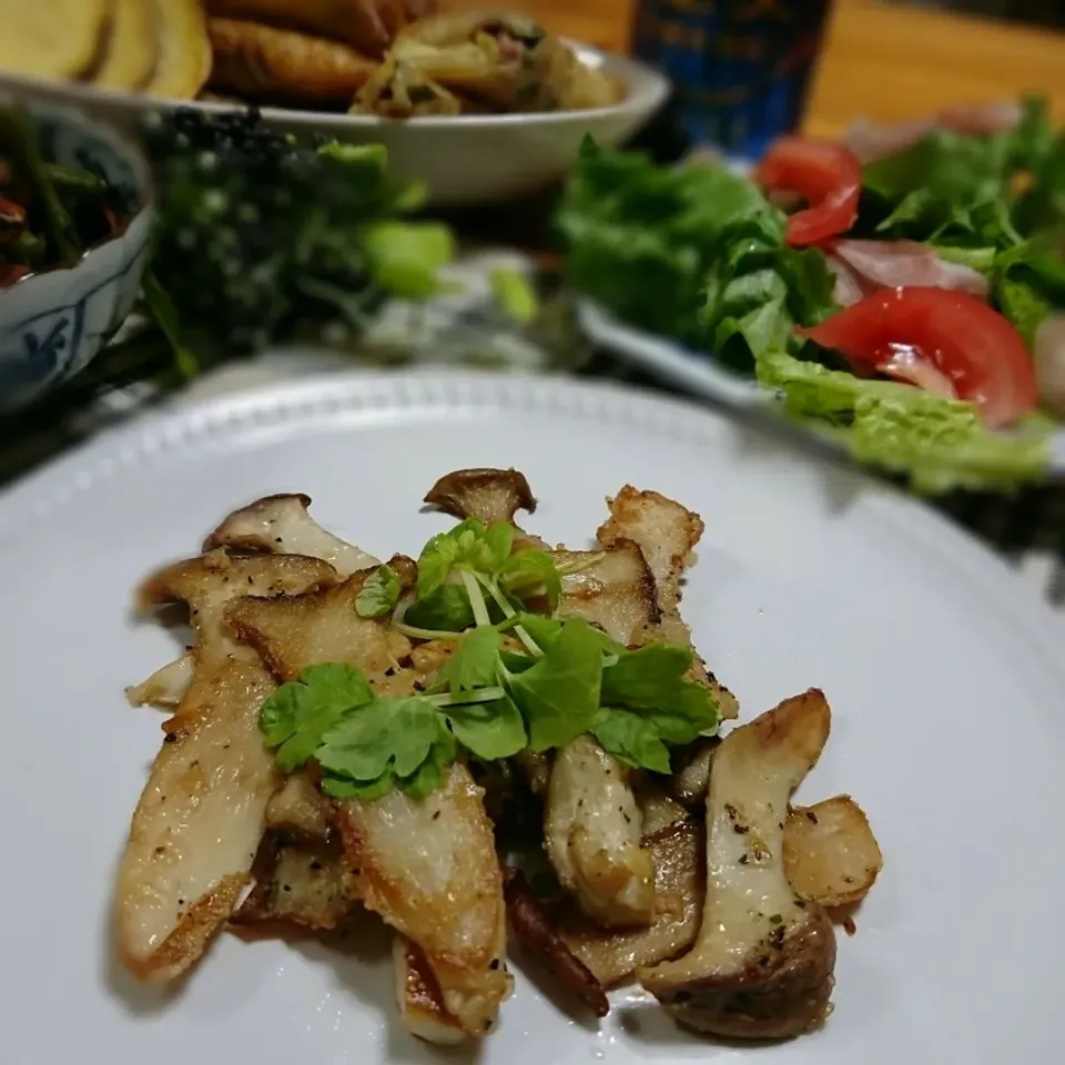 かおちゃんさんの料理 カリカリ♪cheeseエリンギ|とまと🍅さん