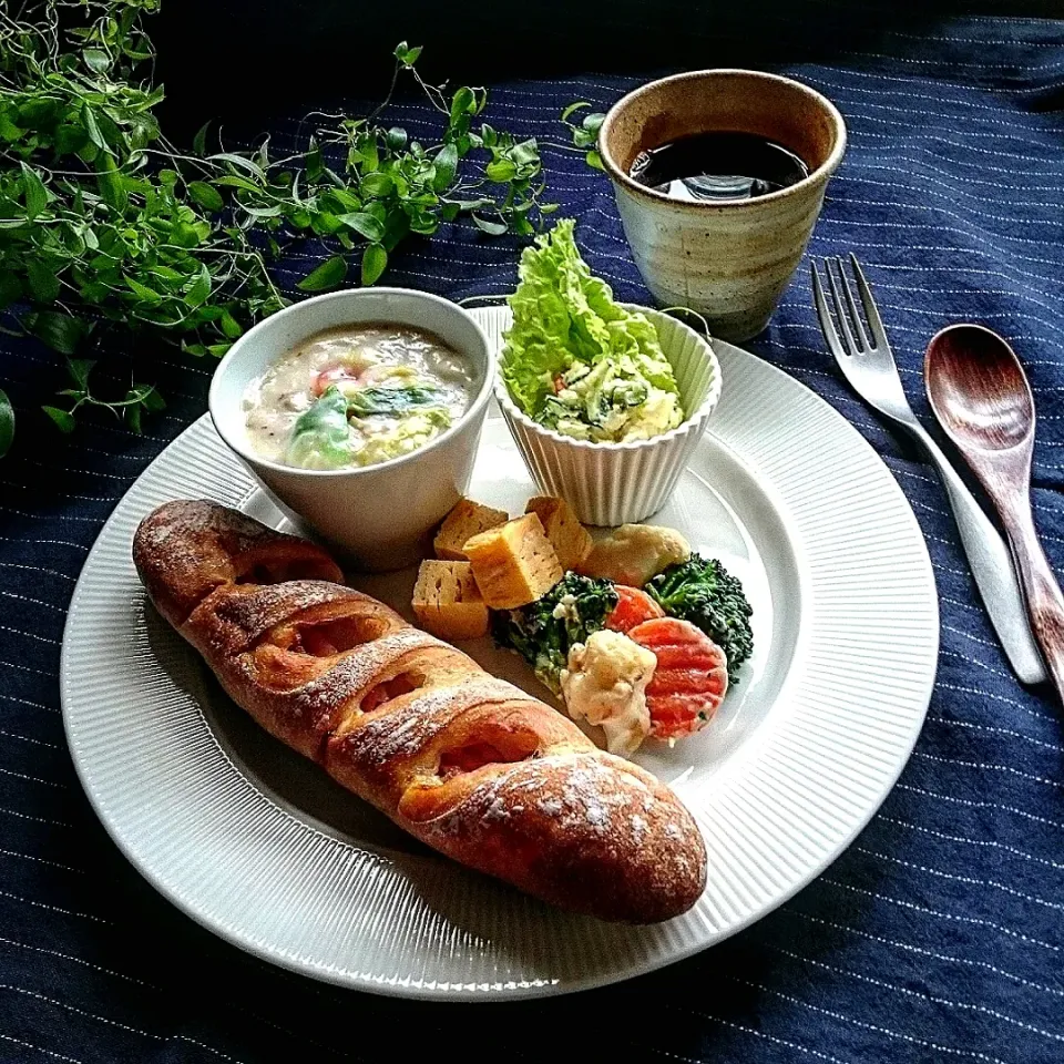 パワフルな朝ごぱん٩(´ᵕ｀๑)۶|瑞さん