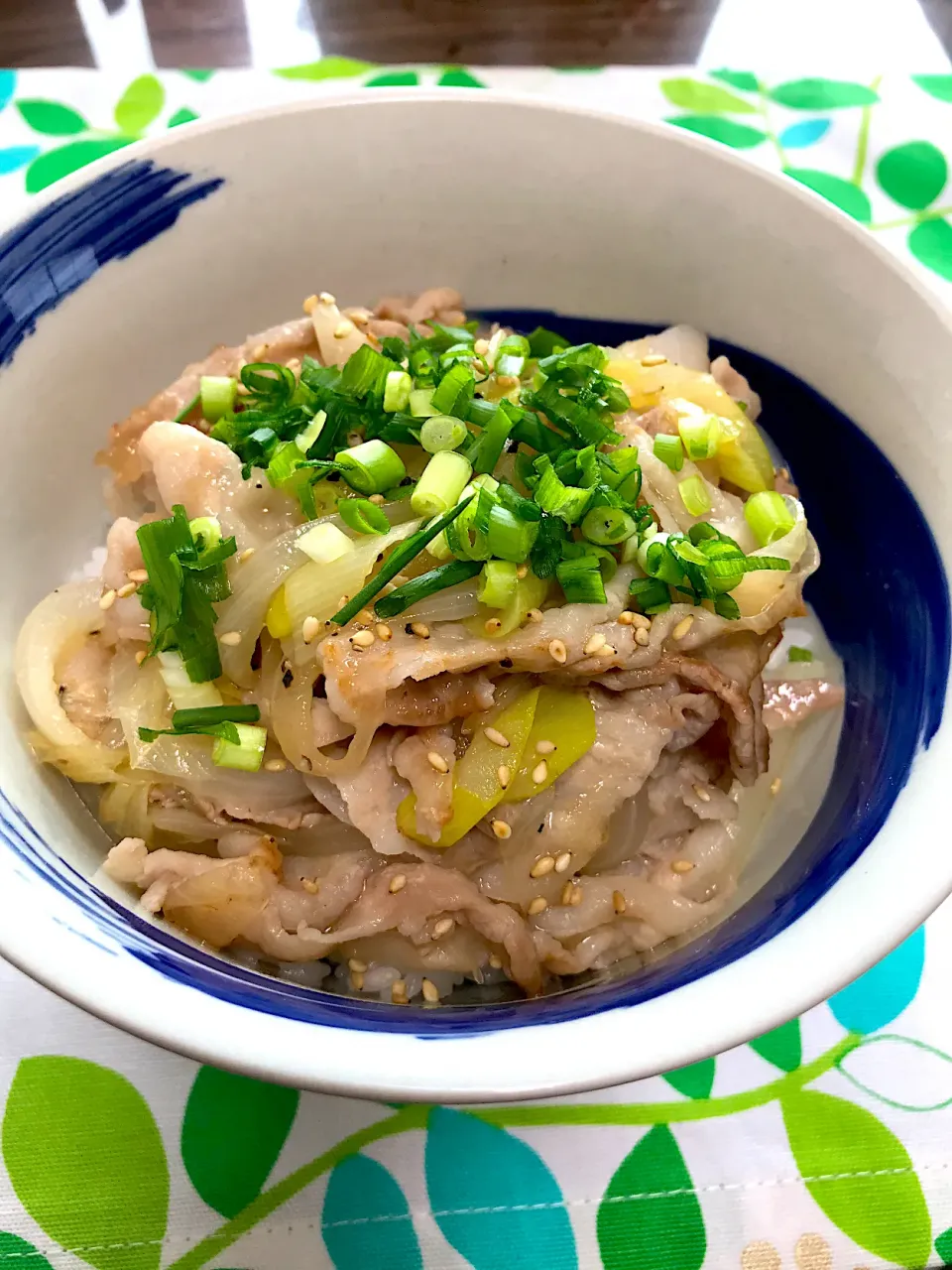 塩だれ豚丼|ラクチスさん