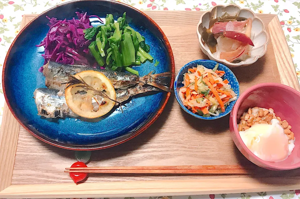 夕ごはん🤤真鰯のローズマリーオイル漬け焼き🐟🌷|🤤nana🥢さん