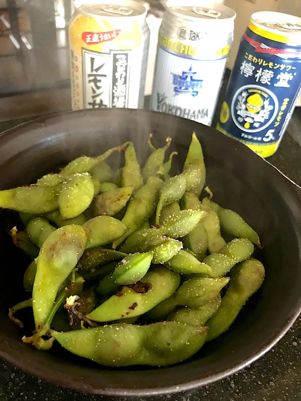 丹波黒枝豆とチューハイ各種|シュトママさん