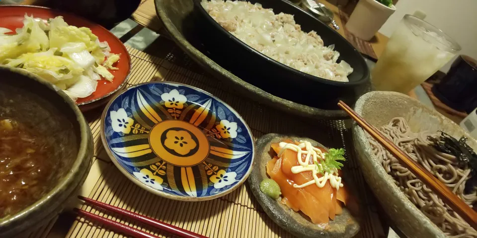 手作りしゅうまい、おろし蕎麦、サーモンマヨ、白菜漬けでハイボール♪|miyuki🌱さん