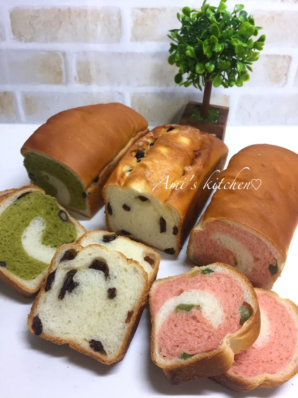 ミニパウンド型で３種類のパン😊🍞|あみさん