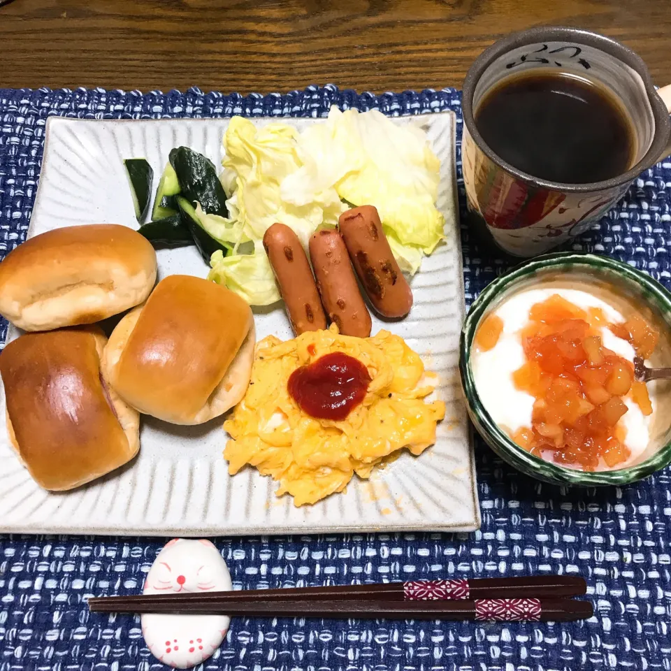 お休みの日は朝ごパン🍞|naoさん