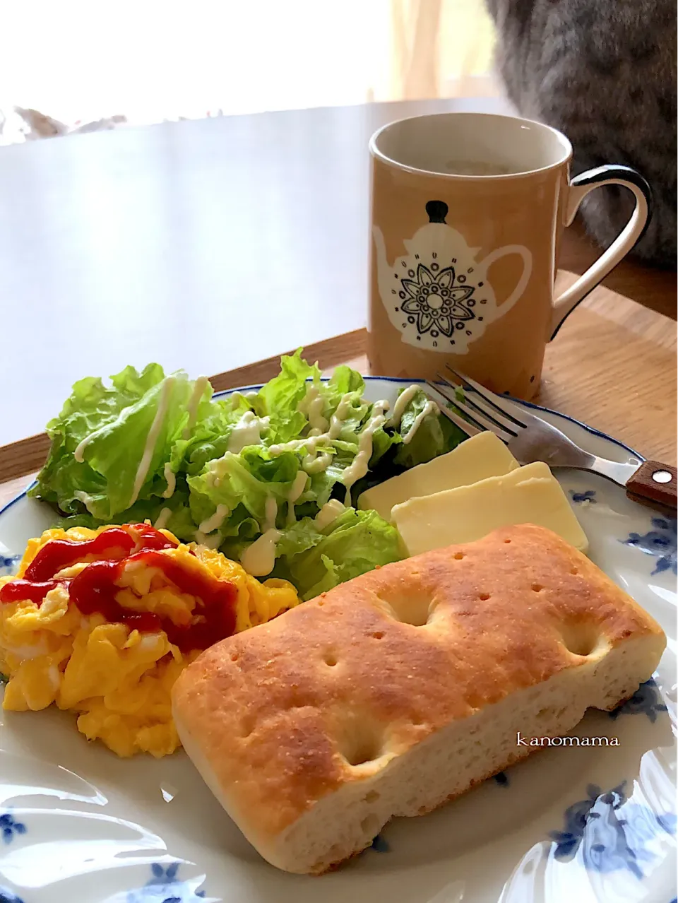 フォカッチャで朝ごぱん♪|ゆきさん