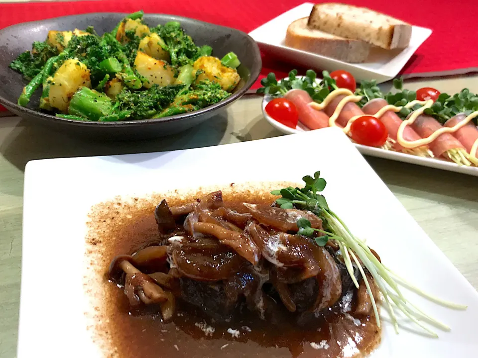 我が家の週末バル🥂牛ほほ肉の赤ワイン煮＆ブロッコリーのカレーマヨ炒め＆カイワレ生ハム巻き|のりこさん