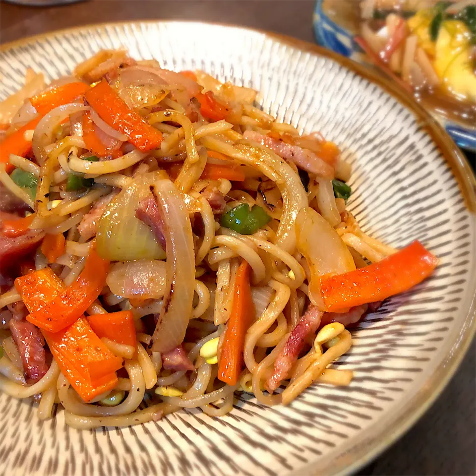 沖縄焼きそば　ケチャップ味|モスグリーンさん