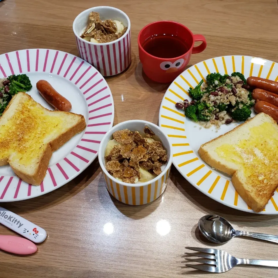 朝ごはん🌄🍴バナナヨーグルトも！|kayoko.wさん