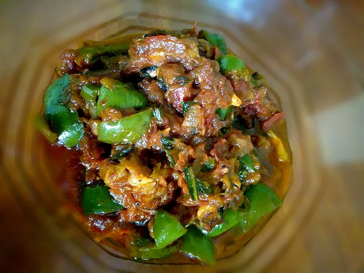 Burmese Style Squid curry (Spicy and Sour)|Myatさん