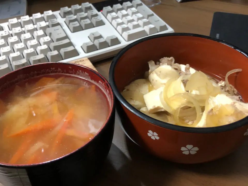 肉豆腐・人参と玉ねぎの味噌汁|a-parkさん